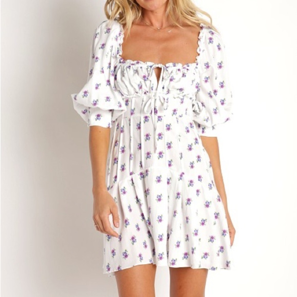 NWT For Love & Lemons White Floral Viola Mini Dress Size L